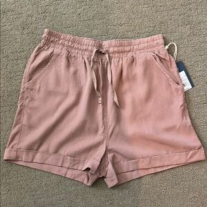 Universal Thread Women's High Waist Shorts - Blush Pink